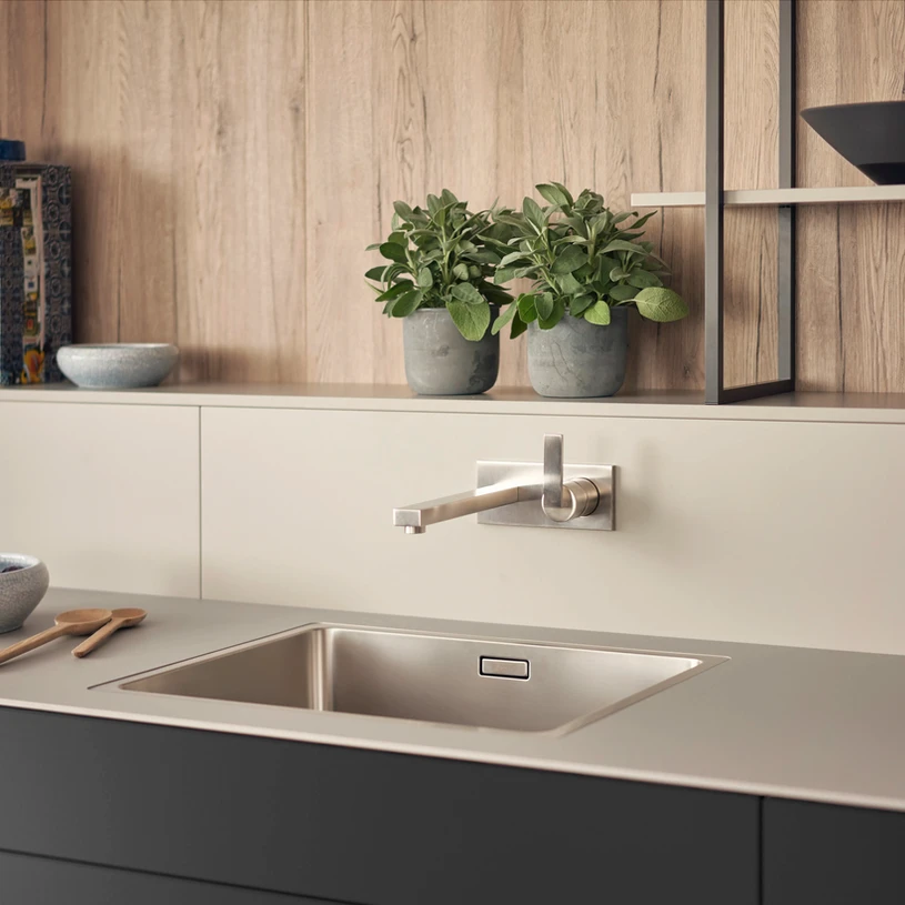 Modern Open Shelves Kitchen