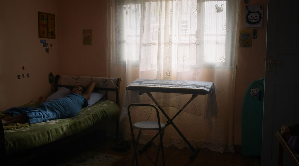 MANHA_STILL_13.jpg