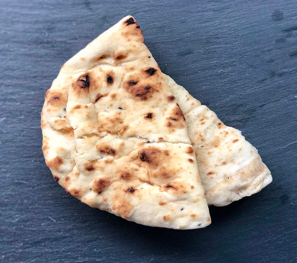 [SHICKEN] Flame Baked Naans 160g [vegan] - Serves 1 - Mild