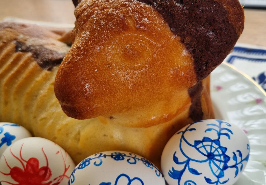 Czech traditions coloring eggs, dílny, workshop