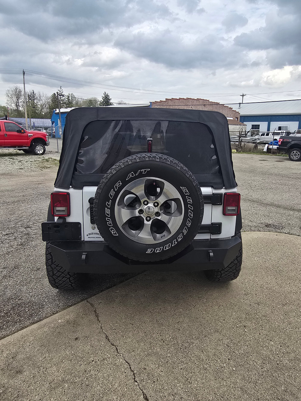 2017 Jeep Wrangler Unlimited Sahara - Photo 6