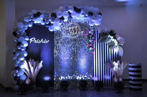shimmer-wall-sequins-shining-backdrop-spangle-boards-plates-tiles-for-selfie-point-500x500