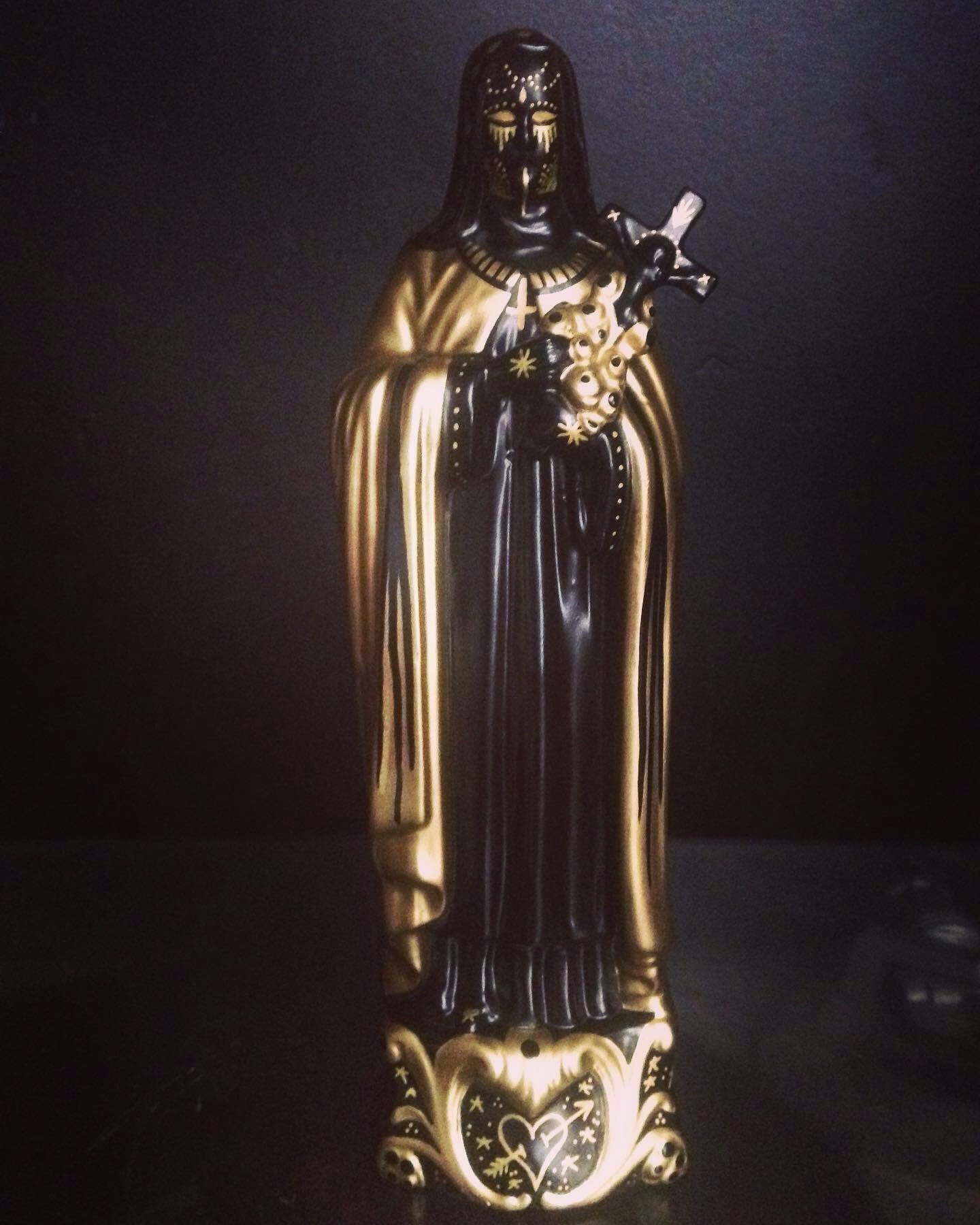 Statue