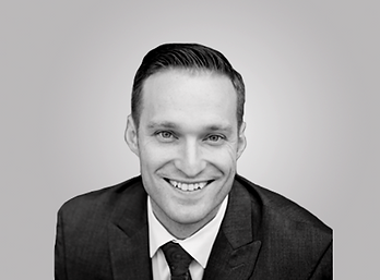 Justin Farmer_B&W_475 x 350.png