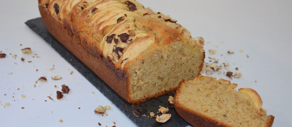 Cake aux pommes et noisettes...