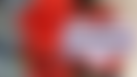 How to use colour in your wedding cake