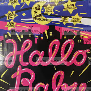 HALLO BABY/ HELLO BABY, directed by John Bergenstrahle, ( SW), 1976. Film brochure ( pp. 2) cm. 21x30 ( closed) cm. 42x30 ( open).