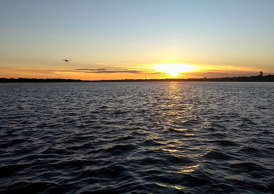tocatur passeio de barco por do sol Rora