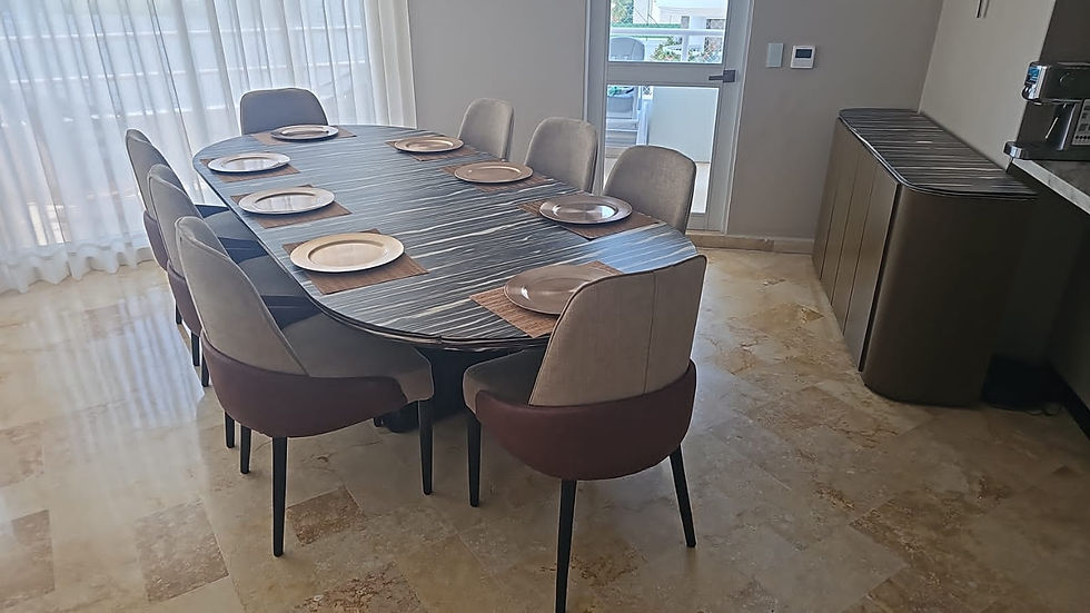 Miniatura: COMEDOR REF. DONATTI