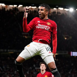 “Super Carrick at the wheel!”: Are Manchester United finally back?