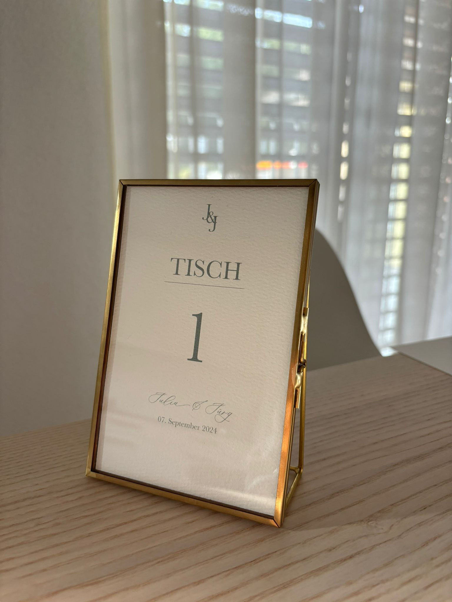 Miete - A6 Goldrahmen für Menü oder Tisch