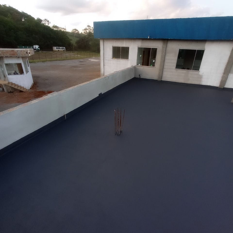 Laje com goteira, laje vazando, laje com vazamento, impermeabilização de laje, impermeabilizante para laje, vazamento em laje.