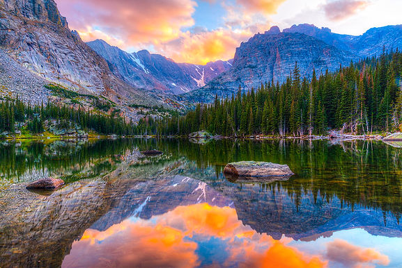 Loch Vale i Glacier Gorge. Foto: Brendan Bombaci