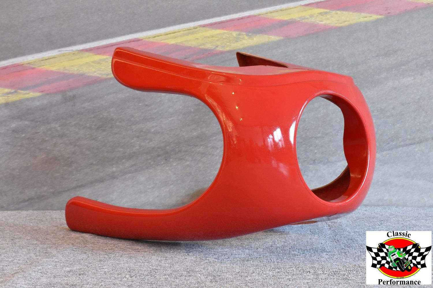 Half shell fairing for Cafe Racer