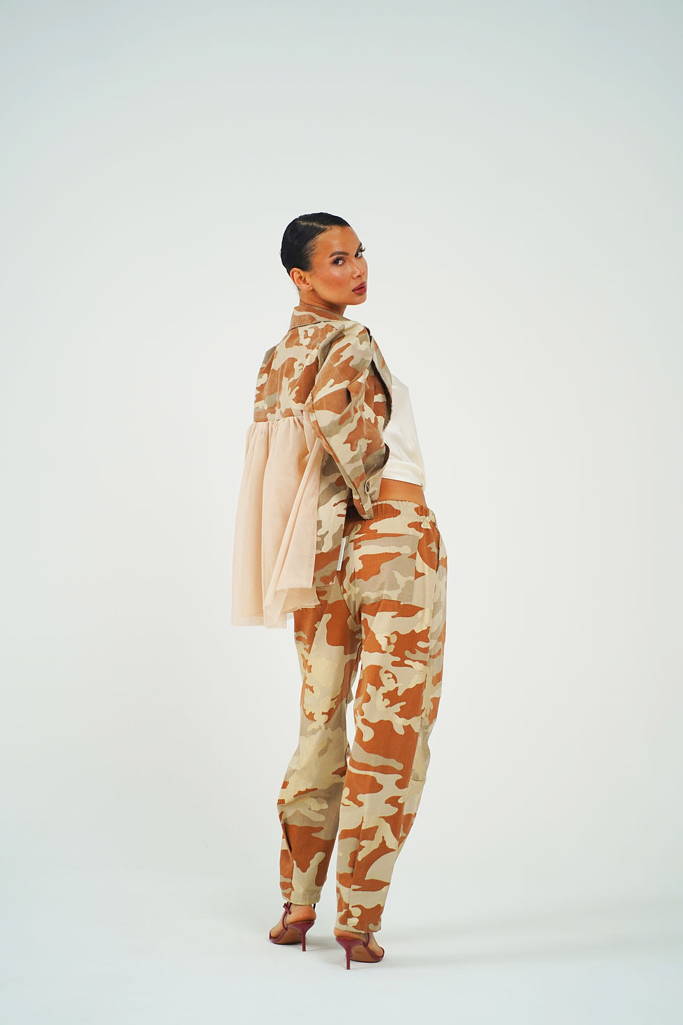 Miniatura: completo stile militare