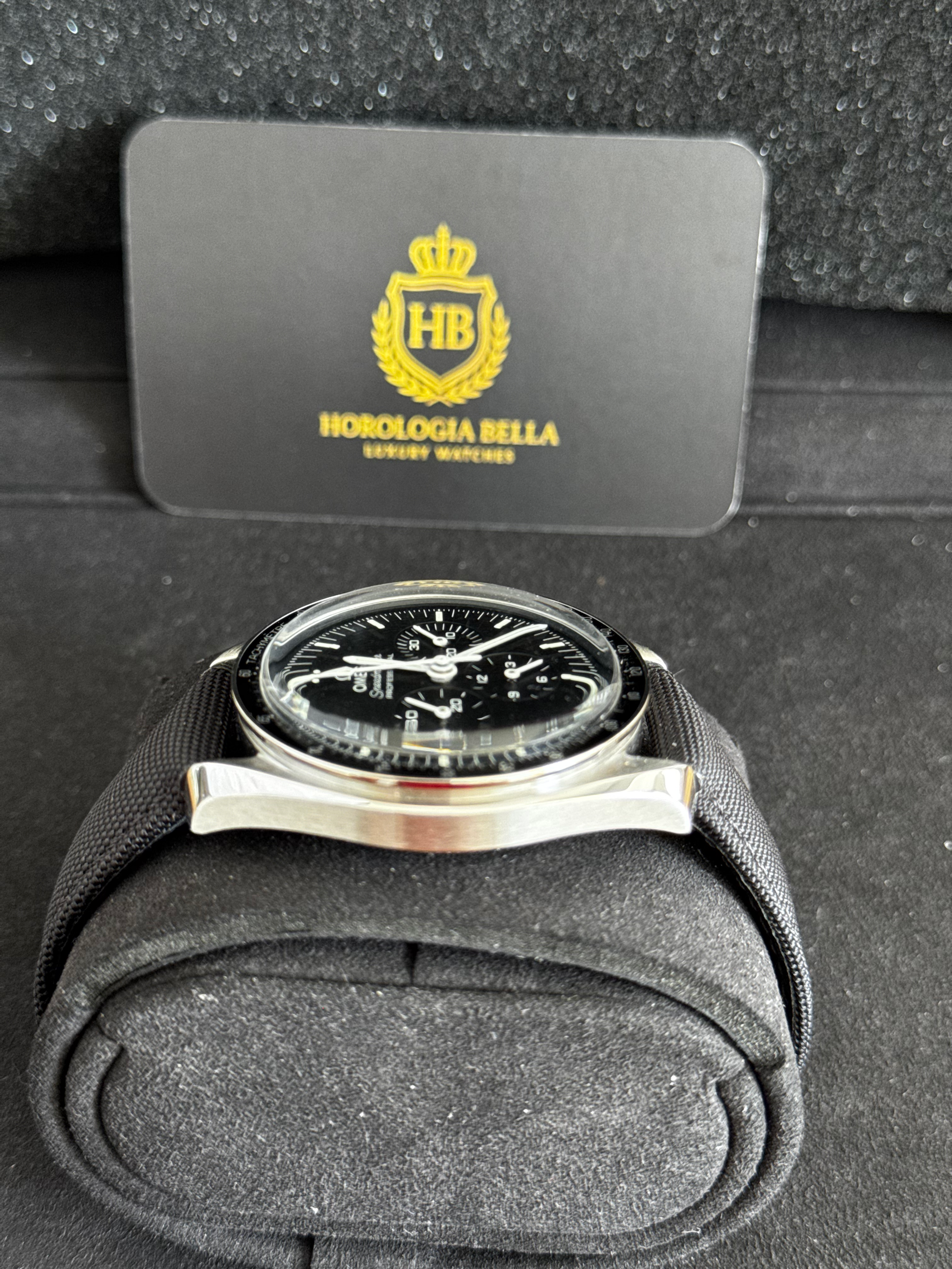 Omega Speedmaster Moonwatch Professional | 2021| Full set| Warranty