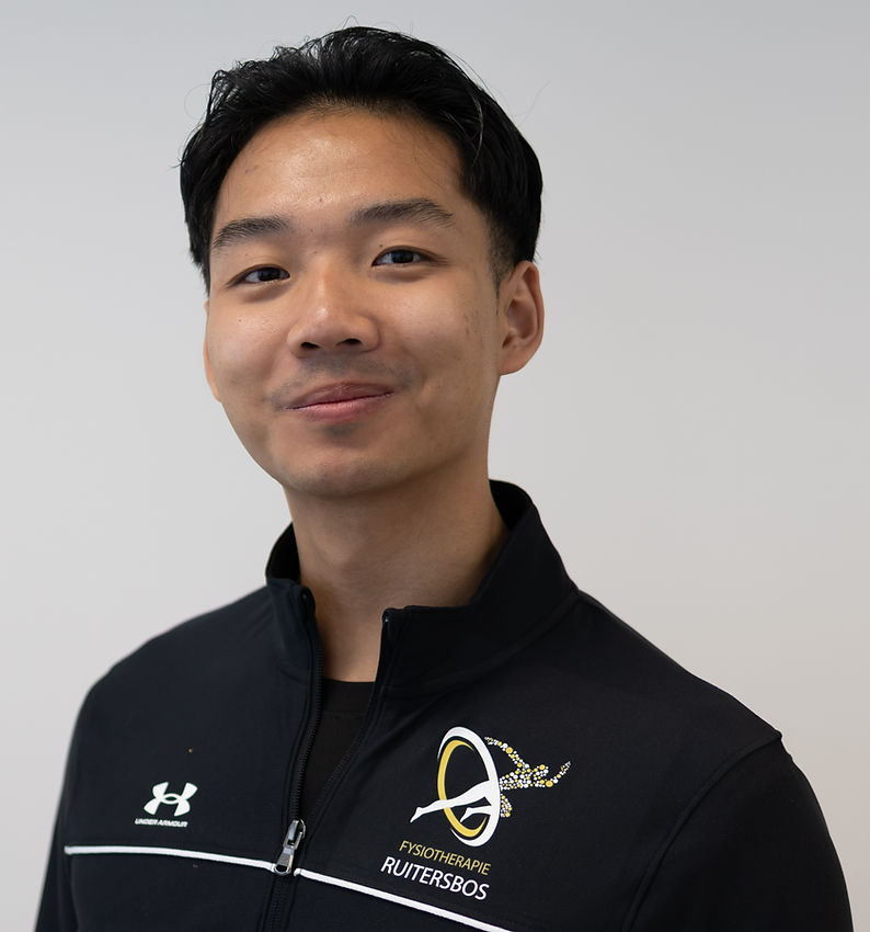 Maxwell Chung