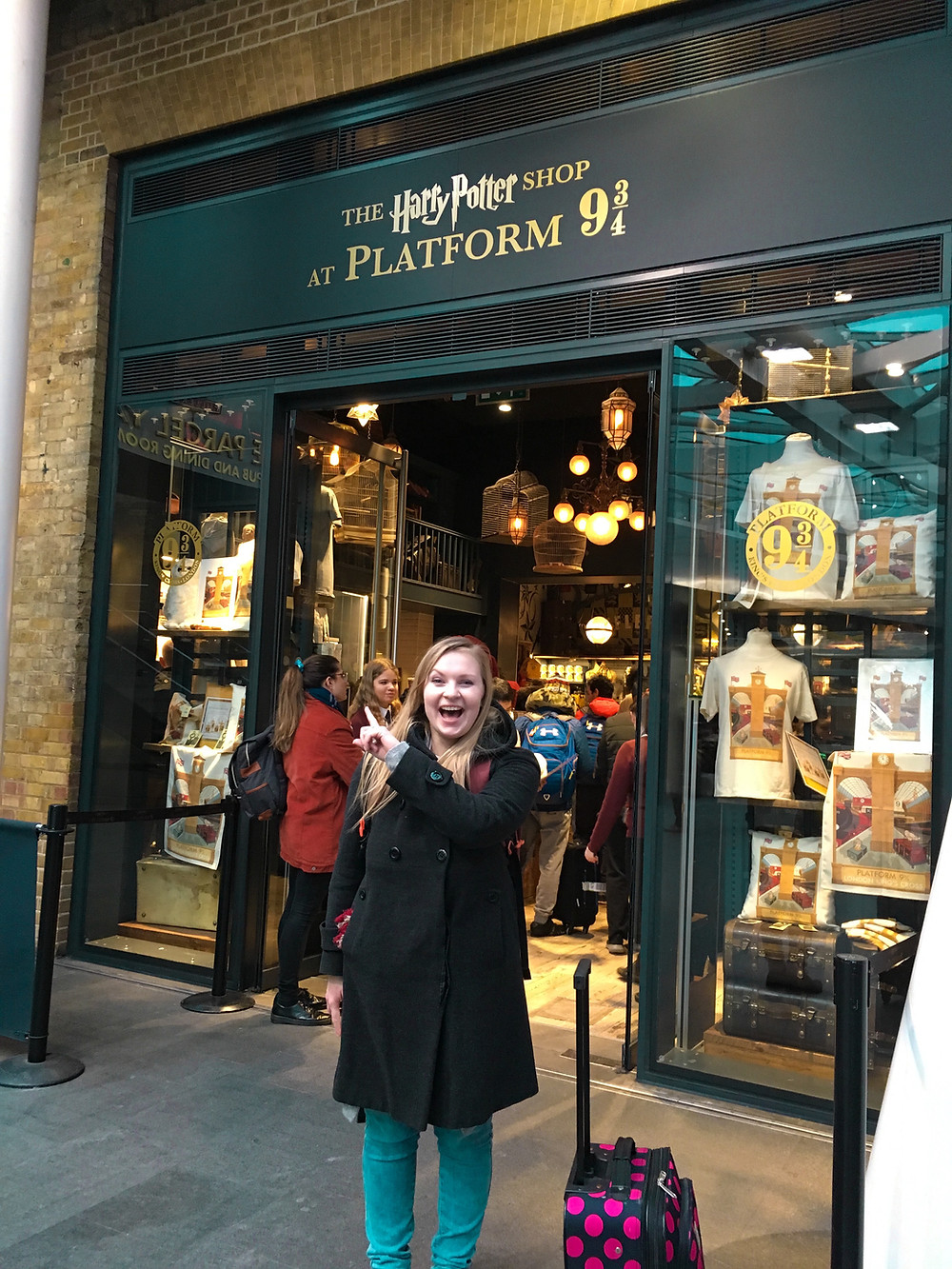 the harry potter shop at platform 9 3/4 in London