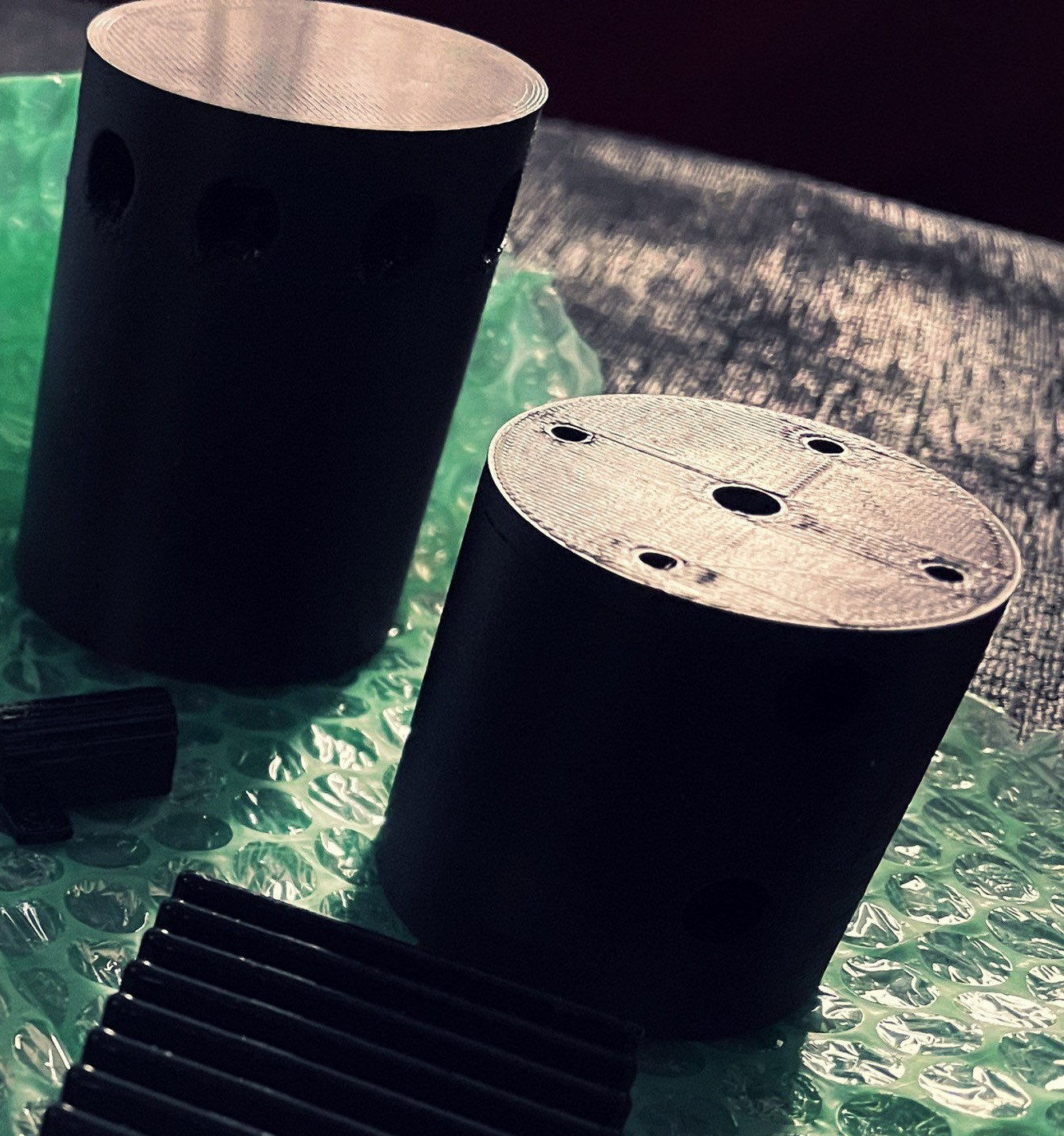 Scaled 3D parts N-filter and HGA