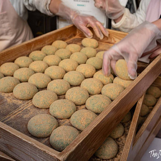 Nakatanidou, mochi shop in Nara (Japan)