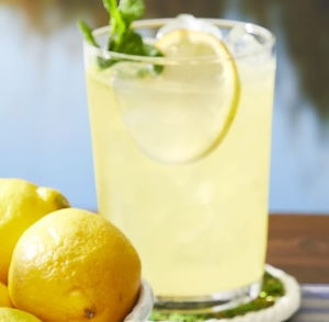 Ouzo Lemonade image