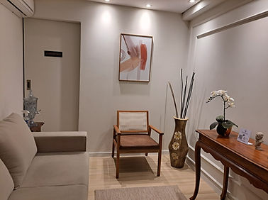 Sala da recepção - espaço relacionar - psicóloga adriana de melo.jpg