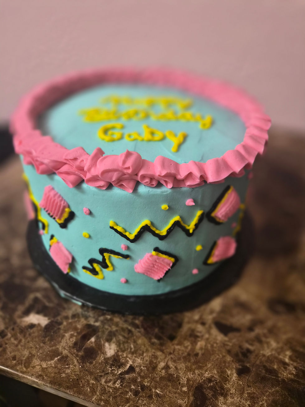retro 90s cake