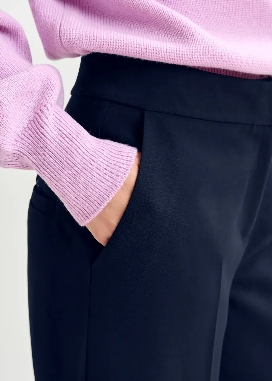 Miniatura: Pantalón cropped azul marino con dobladillo con vuelta