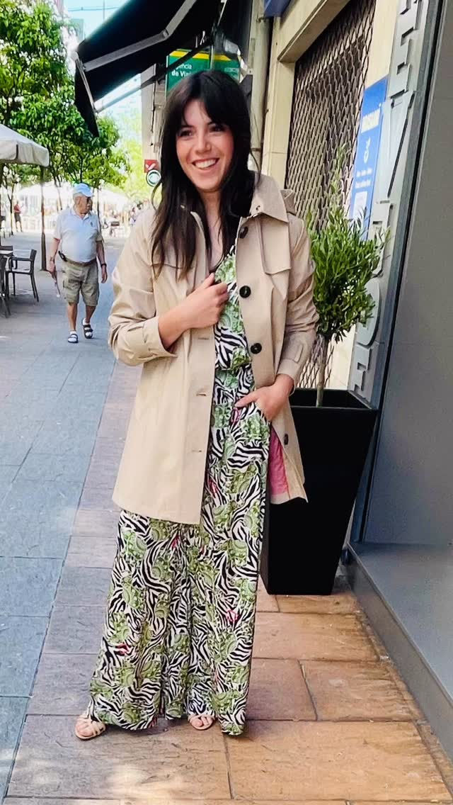 Gabardina de mujer de entretiempo BEIS