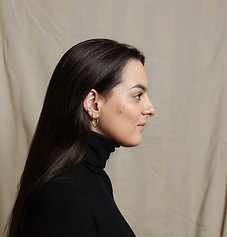 Nouveau portrait CV - 025_edited.jpg