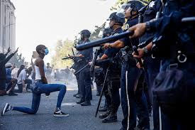 Les Etats-Unis à genoux !