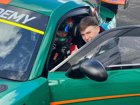 Lucie Hodgson makes Ginetta GT Academy debut at Oulton Park