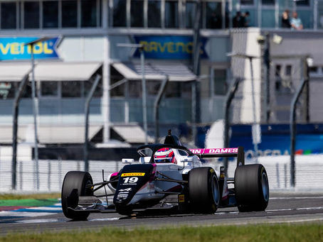 Marta García, Doriane Pin make FRECA debut