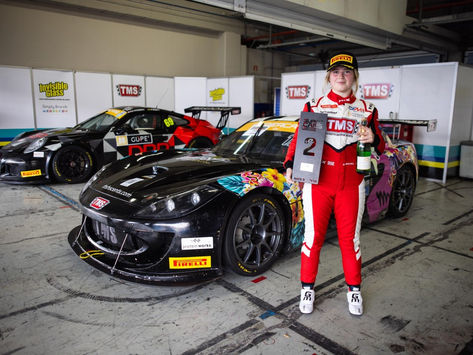 Iberian Supercars: Gracie Mitchell takes double podium at Estoril, second in GTX championship