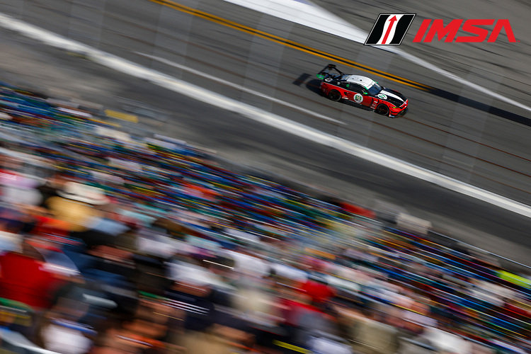Early heartbreak for Sheena Monk at 2026 Rolex 24
