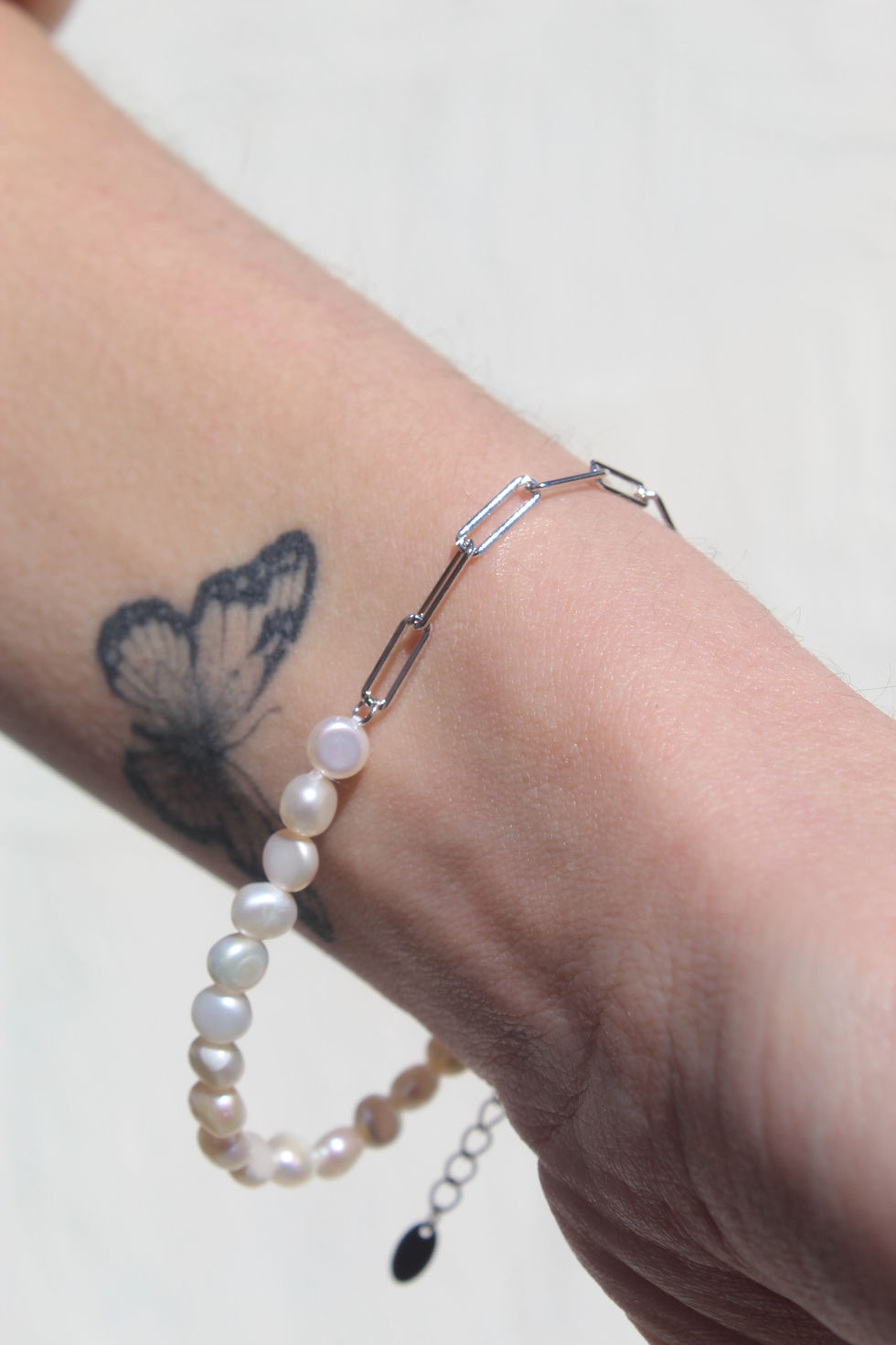 Thumbnail: Sterling Silver and Freshwater Pearl Bracelet, Premium KLJ Jewellery