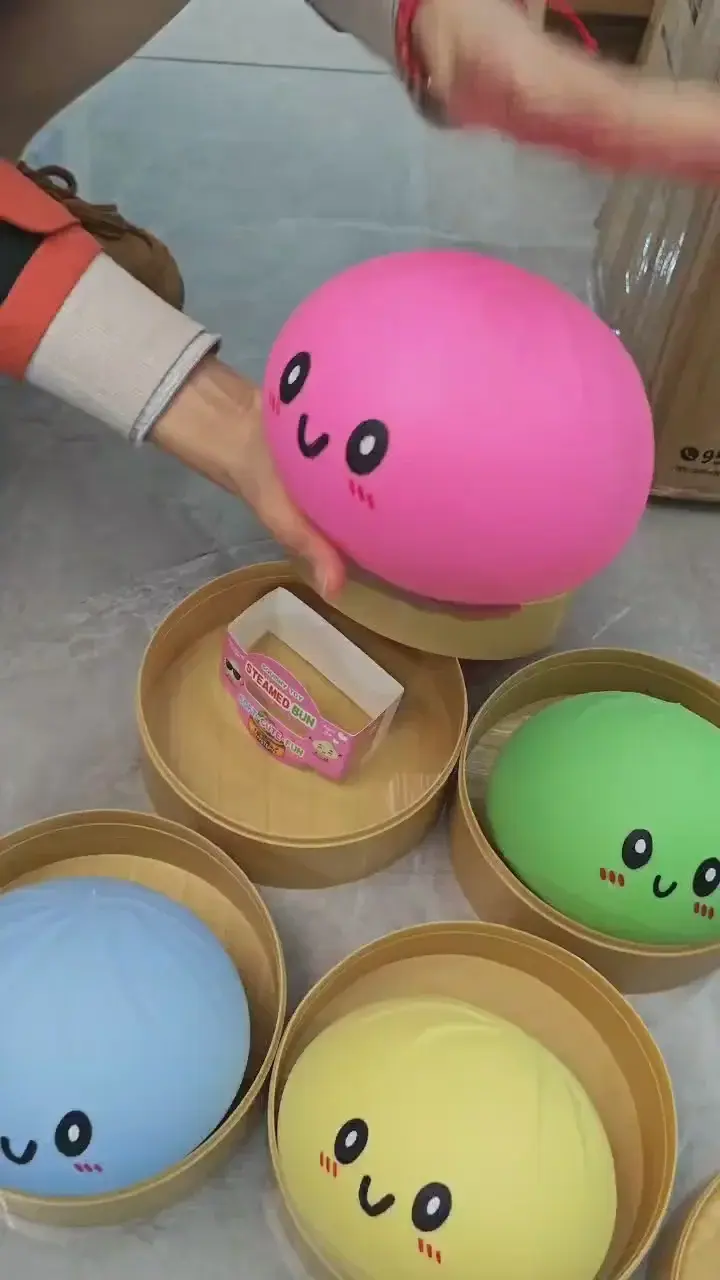 Thumbnail: Large Dumpling Squishy