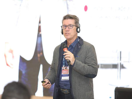 “Programa ABVTEX – Criando oportunidades de negócios” foi o tema da palestra de Edmundo Lima na ABCasa Fair