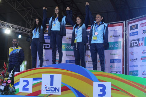 Desampa y Barva dieron de qué hablar en la segunda jornada de las justas