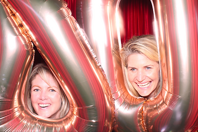 Anna and Linda’s double 40th birthday celebration at Pocket Bar, Grey Lynn with award-winning Auckland DJ Service providing birthday DJ entertainment.