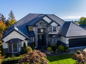 Emerging Roofing Innovations: Transforming Homes in 2024