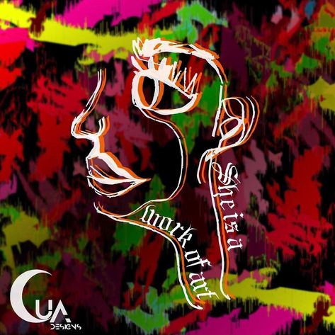 Nessa foto o fundo é colorido e com várias cores,no canto inferior esquerdo está escrito “Lua designs” e no centro está o desenho feito por uma linha só de uma mulher e nas linhas que a compõem está escrito “She is a work of art”.