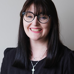 Headshots -37.jpg