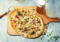 Customize your Flammekuchen with your own toppings.