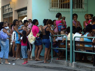 Clínicas Populares viram alternativa para 70% dos brasileiros sem plano de saúde segundo pesquisa.