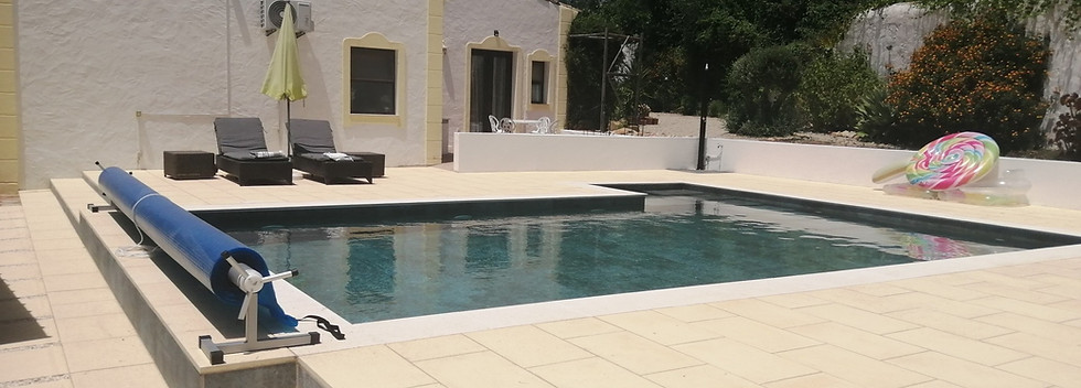 swimming pool and steps.jpg
