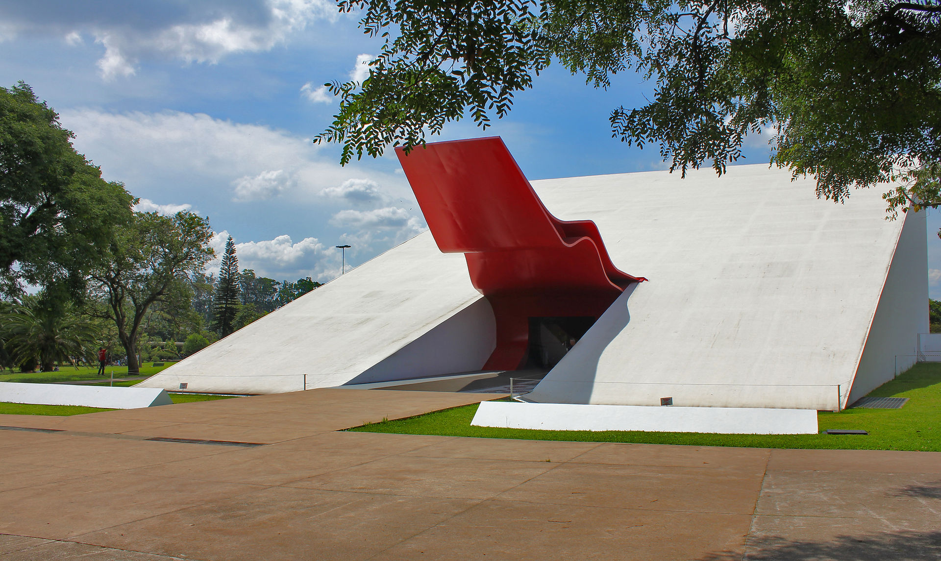 Ibirapuera Park photo by Rosa Menkman