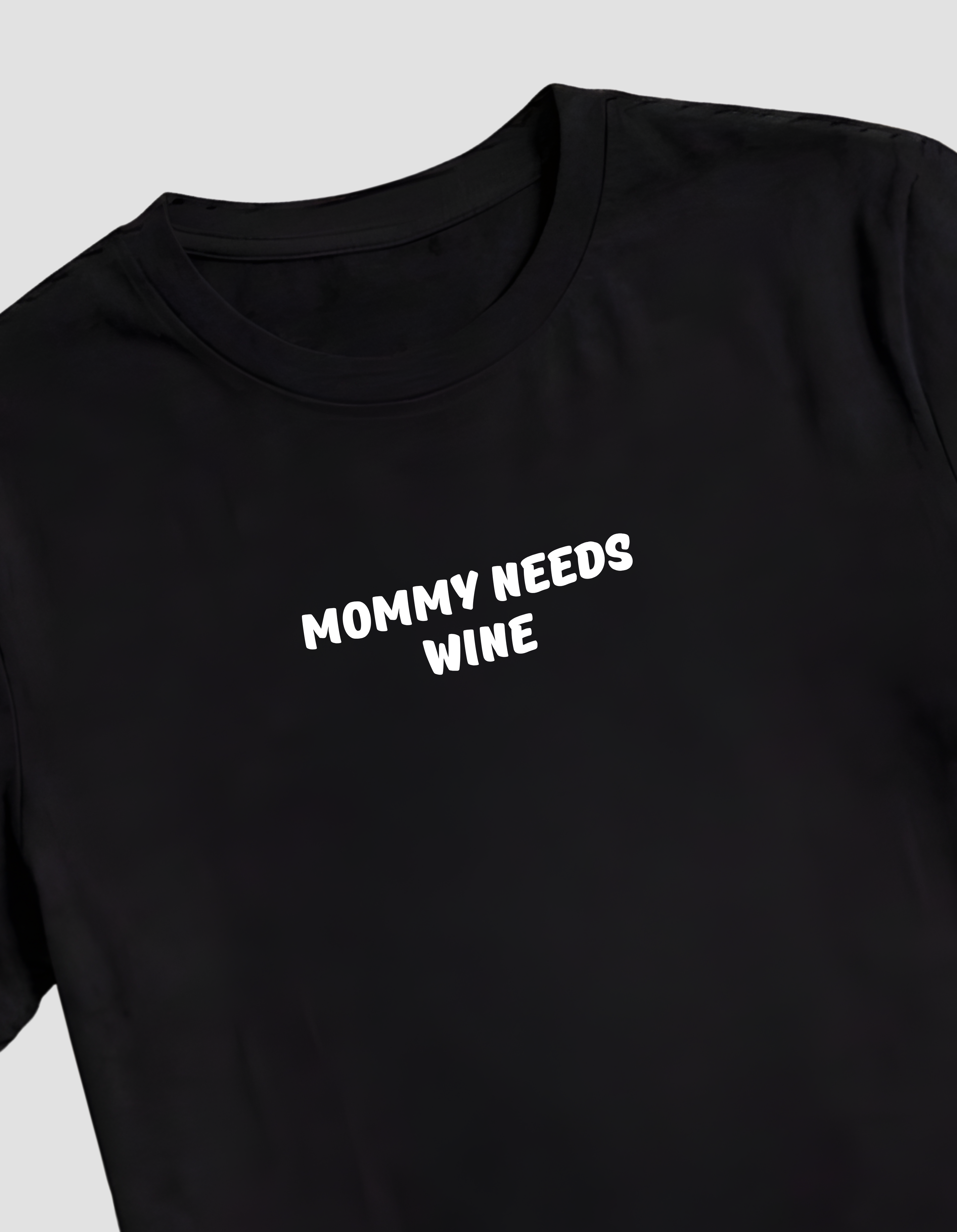 T-shirt With Print MOMMY NEEDS WINE
