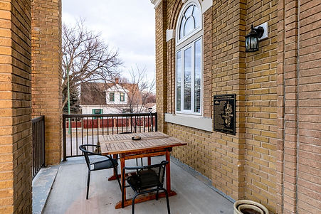 suite 4 front deck (1 of 1)-3.jpg