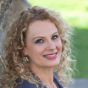 Sherrie Dunlevy.png
